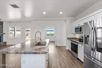 21015 W White Feather Lane, Wittmann, AZ 85361 - Photo 30