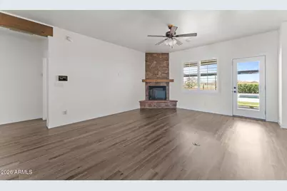 21015 W White Feather Lane, Wittmann, AZ 85361 - Photo 14