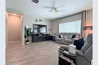 313 E Seven Seas Drive, Casa Grande, AZ 85122 - Photo 6