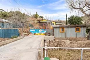715 Tombstone Canyon, Bisbee, AZ 85603 - Photo 38