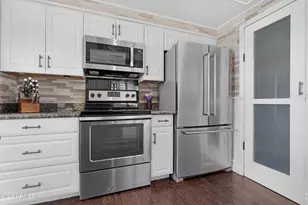 10478 E Fanfol Ln, Scottsdale, AZ 85258 - Photo 12