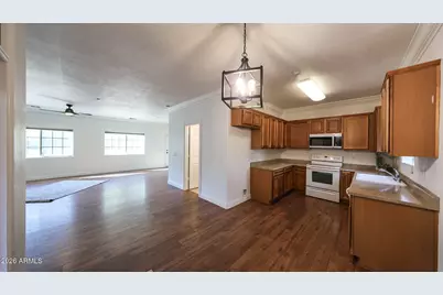 2826 E Tracy Lane #4, Phoenix, AZ 85032 - Photo 4