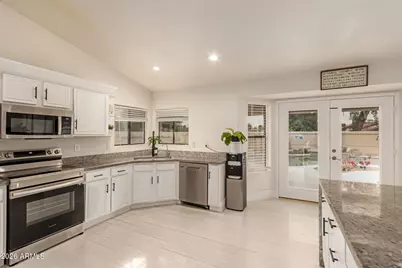 12465 N 67th Drive, Peoria, AZ 85381 - Photo 18