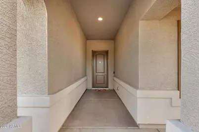 26105 N 137th Lane, Peoria, AZ 85383 - Photo 4