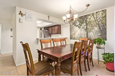 5222 E Tamblo Drive, Phoenix, AZ 85044 - Photo 10