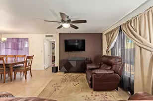 5222 E Tamblo Dr, Phoenix, AZ 85044 - Photo 4