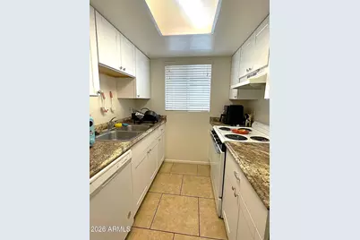 2020 N Hunt Circle, Mesa, AZ 85203 - Photo 4