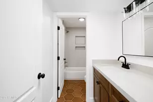 2014 N 51st Way, Phoenix, AZ 85008 - Photo 14