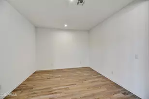 5875 N 193rd Dr, Litchfield Park, AZ 85340 - Photo 8