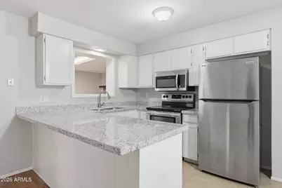 5824 S College Avenue, Tempe, AZ 85283 - Photo 2