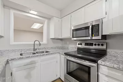 5824 S College Avenue, Tempe, AZ 85283 - Photo 16