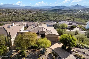10829 N Mountain Vista Ct, Fountain Hills, AZ 85268 - Photo 32