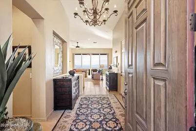 10829 N Mountain Vista Court, Fountain Hills, AZ 85268 - Photo 6