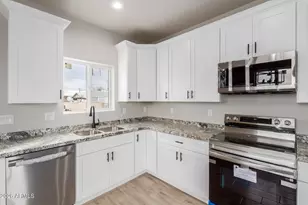 215 N Brown Ave, Casa Grande, AZ 85122 - Photo 14