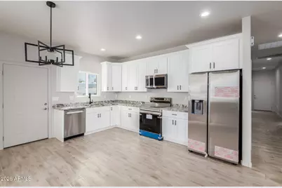 215 N Brown Avenue, Casa Grande, AZ 85122 - Photo 12