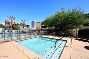 207 W Clarendon Ave, Phoenix, AZ 85013 - Photo 24