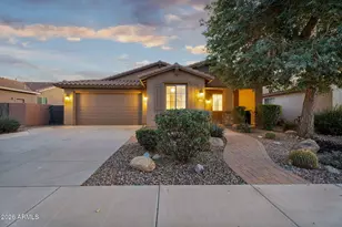 139 W Leatherwood Ave, Queen Creek, AZ 85140 - Photo 1