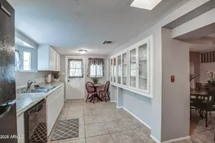 5543 W Gardenia Ave, Glendale, AZ 85301 - Photo 2