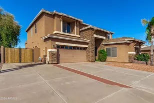 1870 E Indigo Dr, Chandler, AZ 85286 - Photo 2
