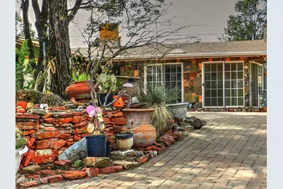 215 Mountain Shadows Drive, Sedona, AZ 86336 - Photo 4