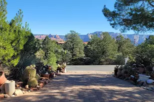 215 Mountain Shadows Dr, Sedona, AZ 86336 - Photo 2