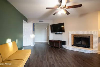 8620 E Sells Drive, Scottsdale, AZ 85251 - Photo 10