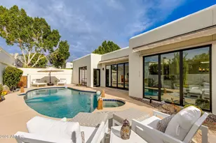 2737 E Arizona Biltmore Circle, Phoenix, AZ 85016 - Photo 22