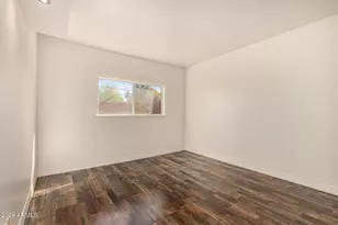 357 E Thomas Rd, Phoenix, AZ 85012 - Photo 24