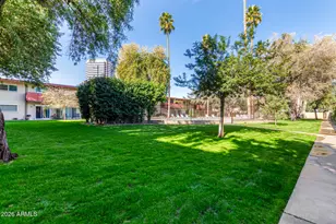 357 E Thomas Rd, Phoenix, AZ 85012 - Photo 34