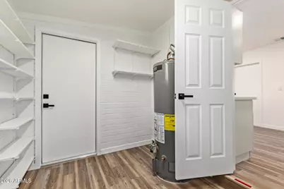 1666 W Capri Avenue, Mesa, AZ 85202 - Photo 30