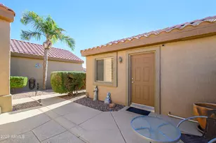 16068 W Quail Creek Ln, Surprise, AZ 85374 - Photo 6