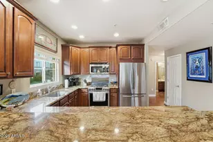 5450 E Deer Valley Dr, Phoenix, AZ 85054 - Photo 18