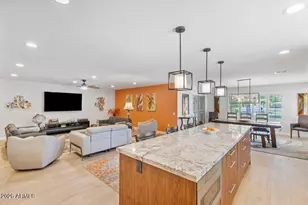 17890 N 99th Dr, Sun City, AZ 85373 - Photo 4