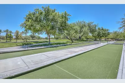 12404 W Fetlock Trail, Peoria, AZ 85383 - Photo 46