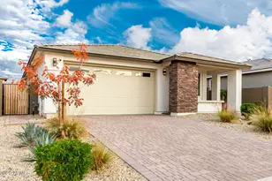 11985 S 173rd Ave, Goodyear, AZ 85338 - Photo 8