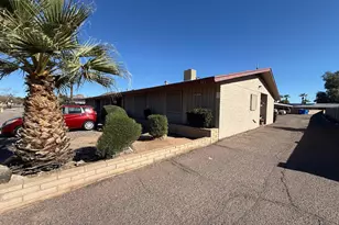 2617 N 48th St, Phoenix, AZ 85008 - Photo 1