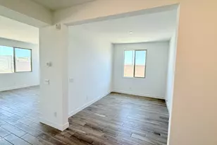 15200 W Gray Fox Trl, Surprise, AZ 85387 - Photo 4