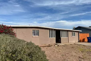 102 E Ivy St, Mesa, AZ 85201 - Photo 1