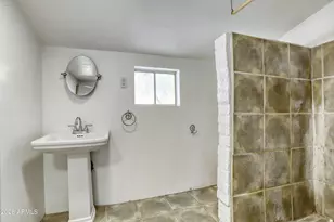 2525 N 10th St, Phoenix, AZ 85006 - Photo 24