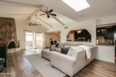 7631 E Medlock Drive, Scottsdale, AZ 85250 - Photo 4