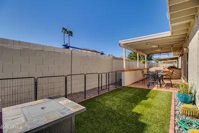 7631 E Medlock Drive, Scottsdale, AZ 85250 - Photo 30