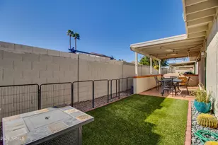 7631 E Medlock Dr, Scottsdale, AZ 85250 - Photo 30