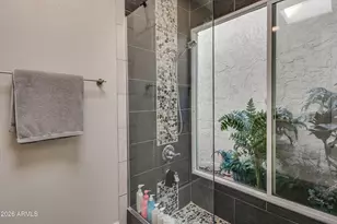 7631 E Medlock Dr, Scottsdale, AZ 85250 - Photo 22