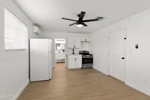 4255 N 30th Dr, Phoenix, AZ 85017 - Photo 18