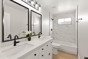 4255 N 30th Dr, Phoenix, AZ 85017 - Photo 14