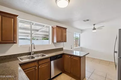 4943 W Flower Street, Phoenix, AZ 85031 - Photo 10