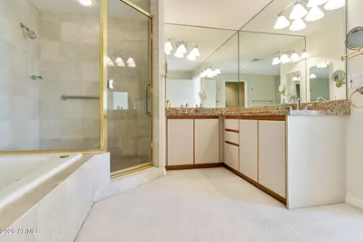 1040 E Osborn Road #601, Phoenix, AZ 85014 - Photo 12