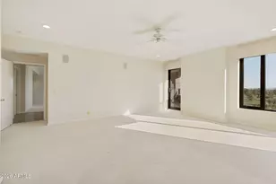 1040 E Osborn Rd, Phoenix, AZ 85014 - Photo 26