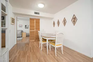 10539 W Palmeras Dr, Sun City, AZ 85373 - Photo 4