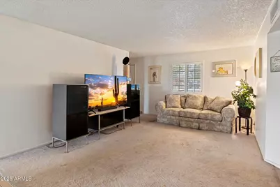 4333 E Desert Cactus Street, Phoenix, AZ 85032 - Photo 4